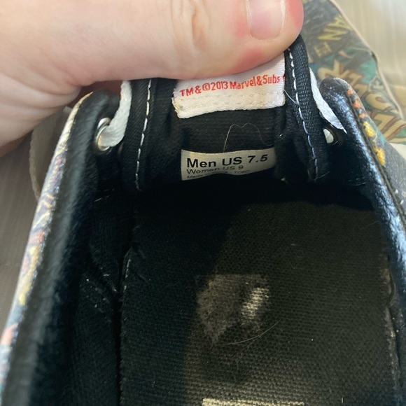Vans x Marvel Collage sneakers. Men’s 7.5, Women’s 9 - Picture 2 of 3